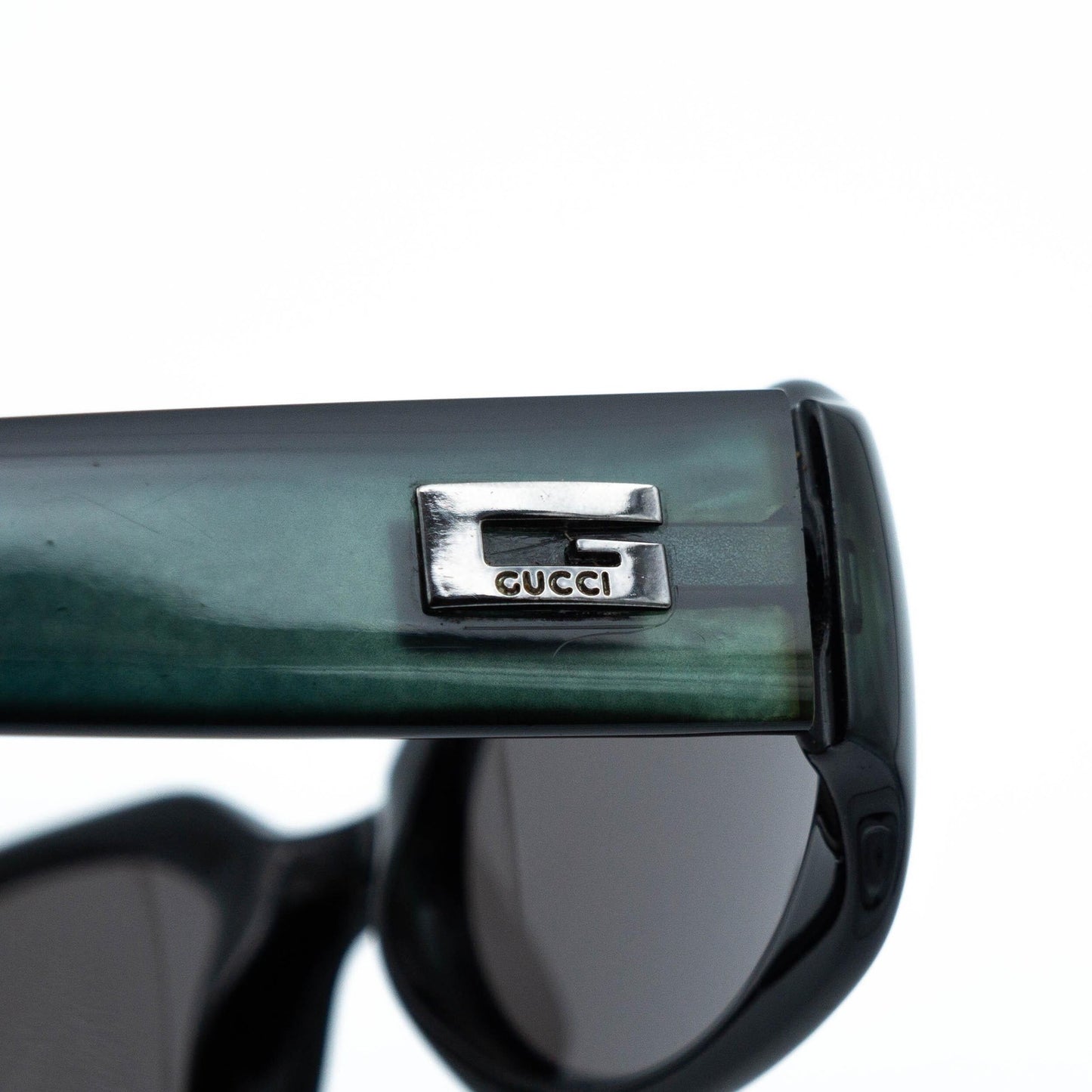 GUCCI GG 2436 Green Oval Sunglasses Vintage 00s