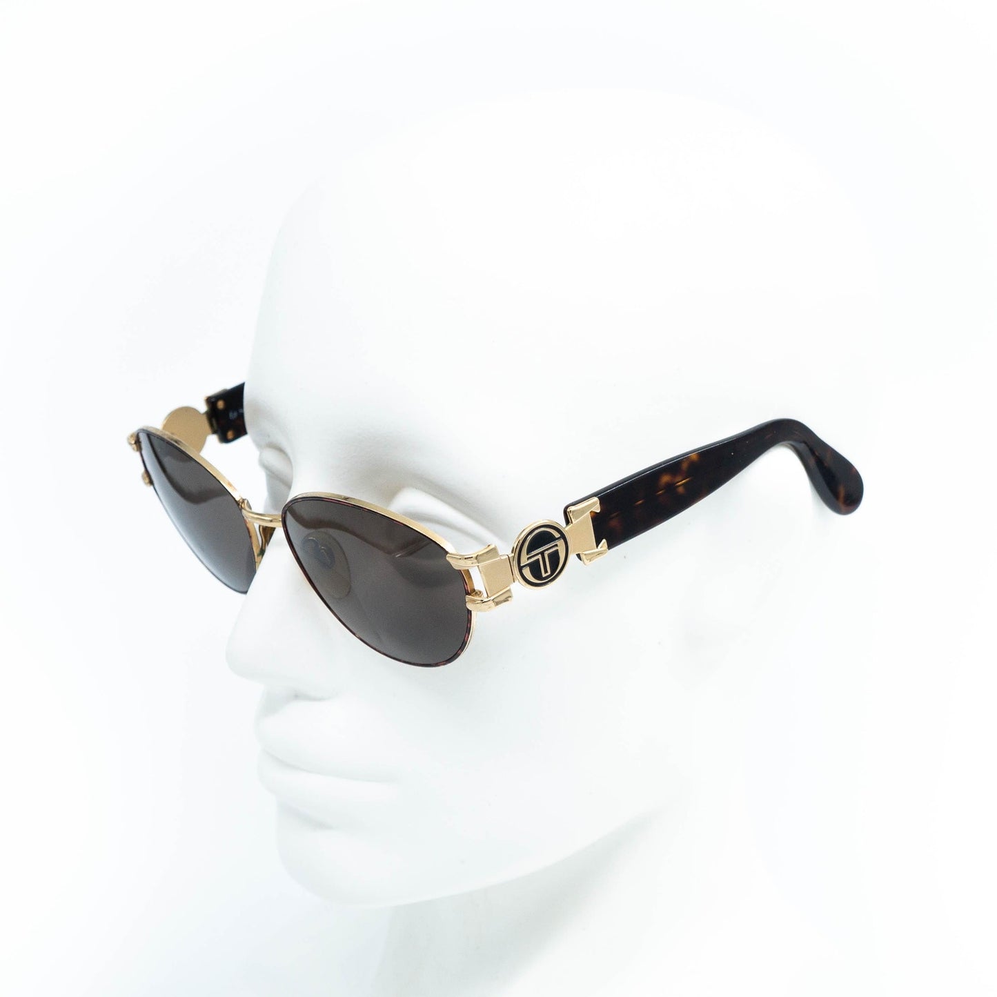 Sergio Tacchini ST 1056 Oval Gold Sunglasses Vintage