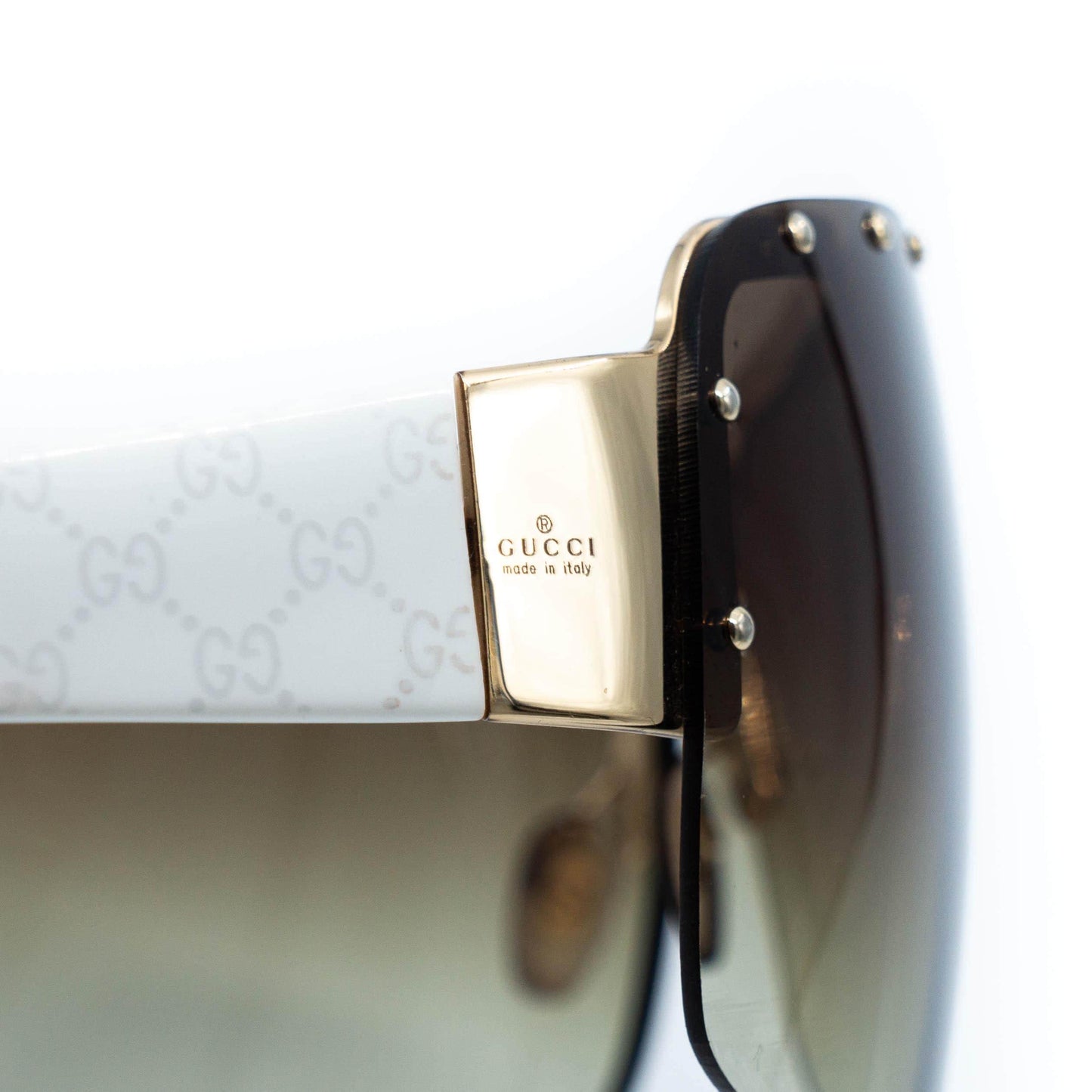 GUCCI GG 1819/S White Shield Oversized Sunglasses