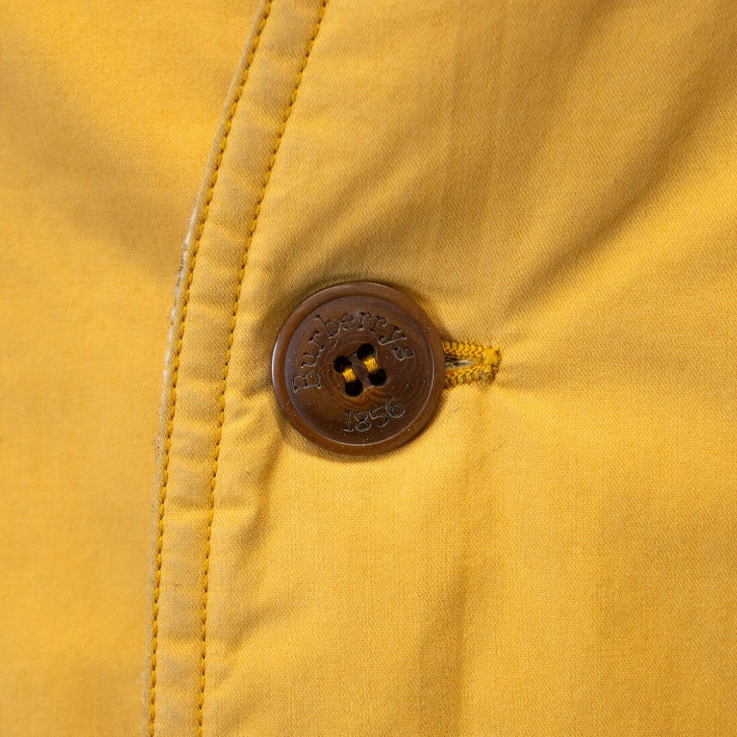 BURBERRY Men Yellow Vest Vintage 90s