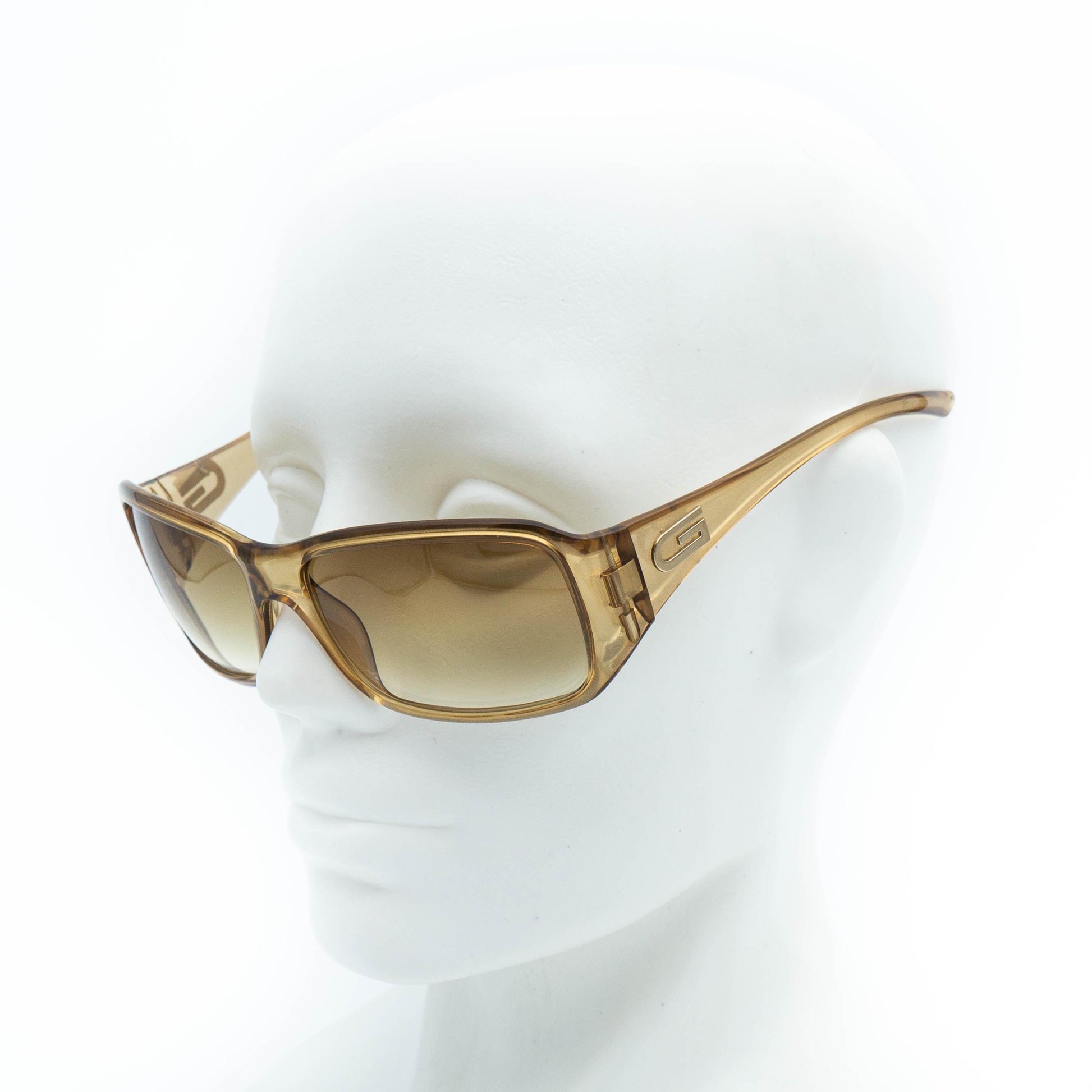 Gucci GG 2550/S gold logo vintage sunglasses
