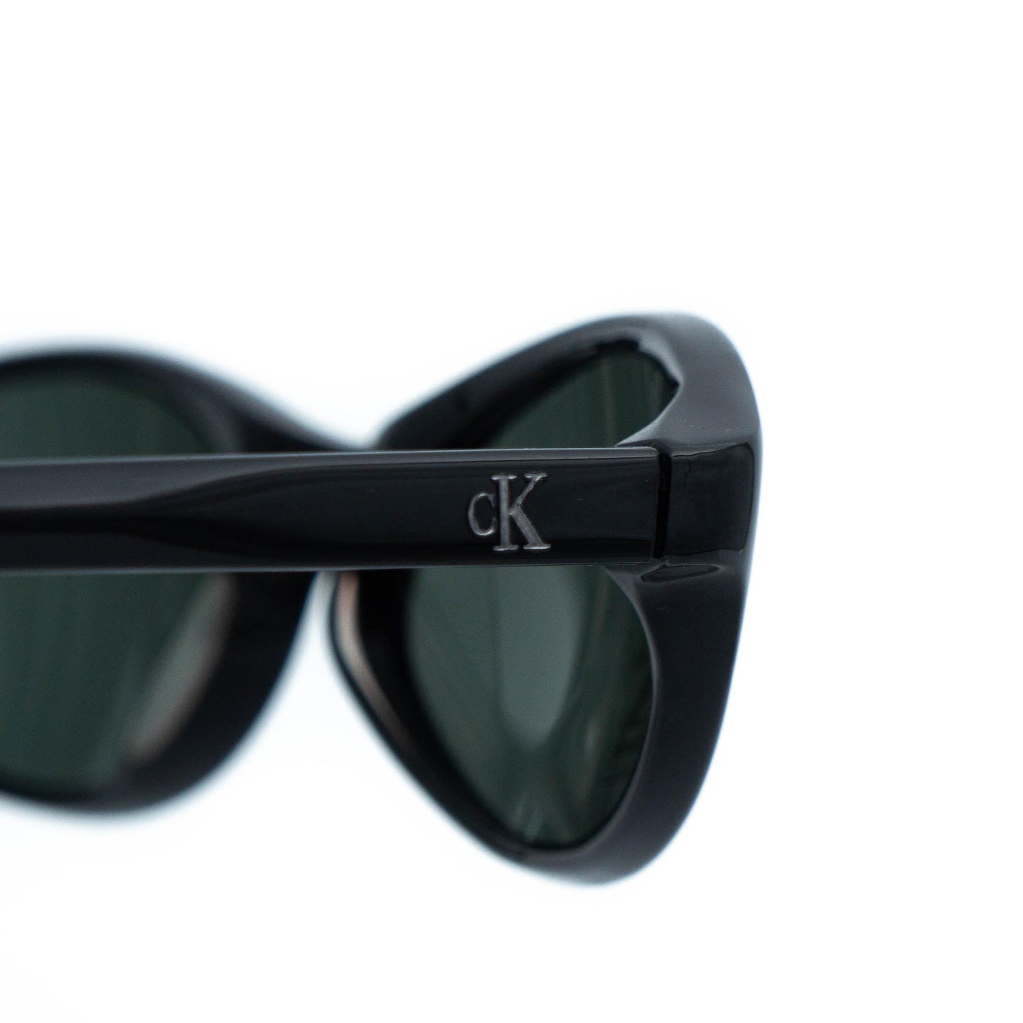 Calvin Klein 4016 Sport Oval Black Sunglasses Vintage