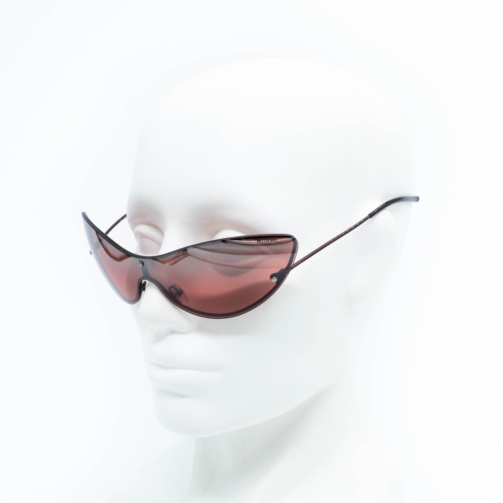 Gucci GG 2665/S sunglasses on mannequin