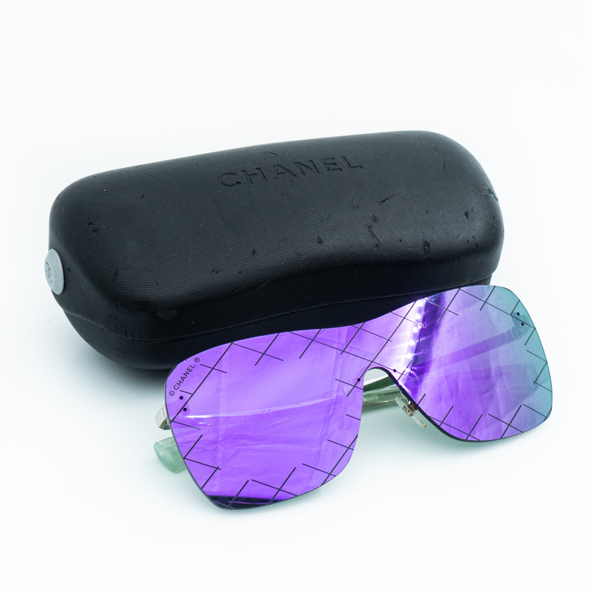 CHANEL 4215 Purple Shield Rimless Sunglasses Vintage