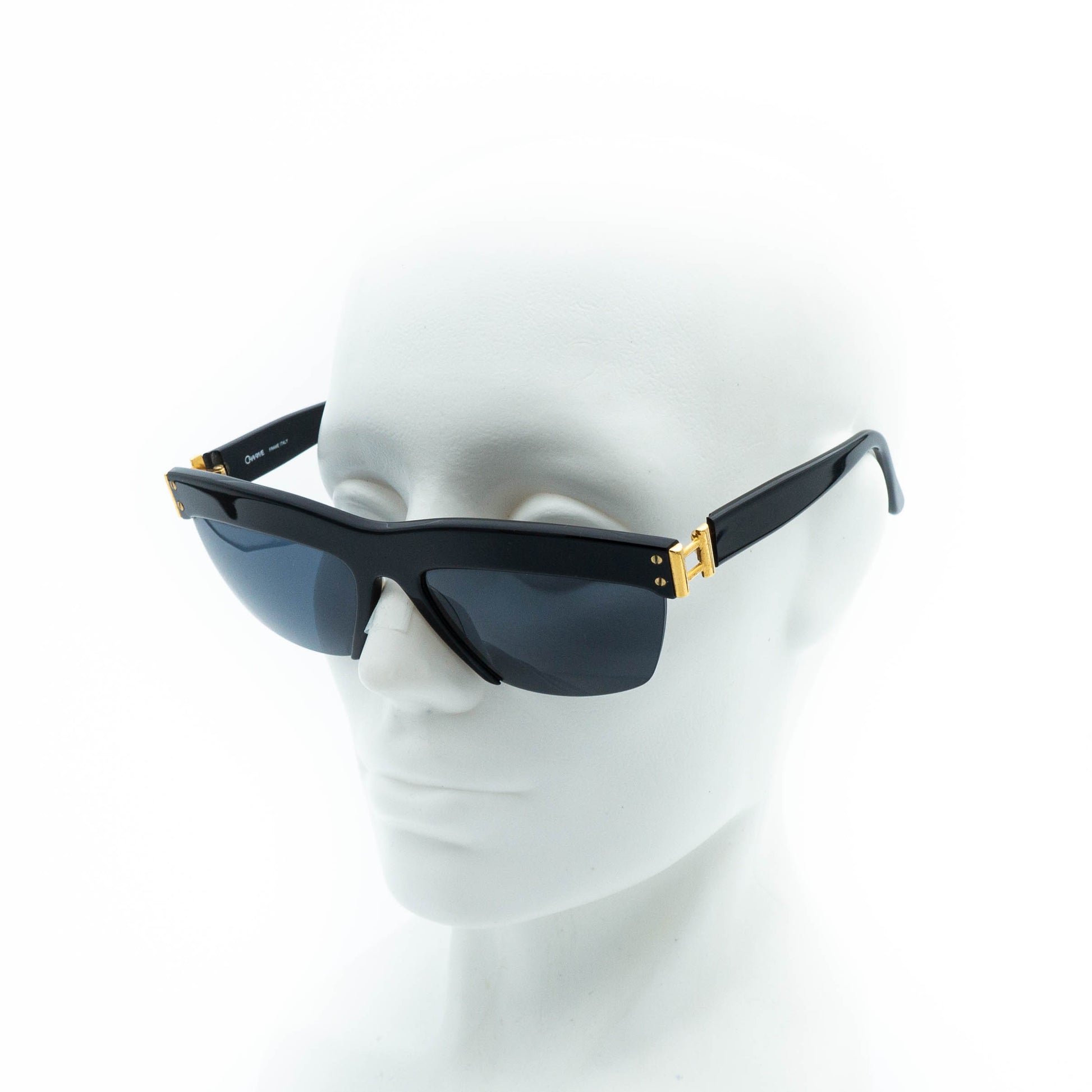 Charme 7074 Black Gold Women Sunglasses Vintage