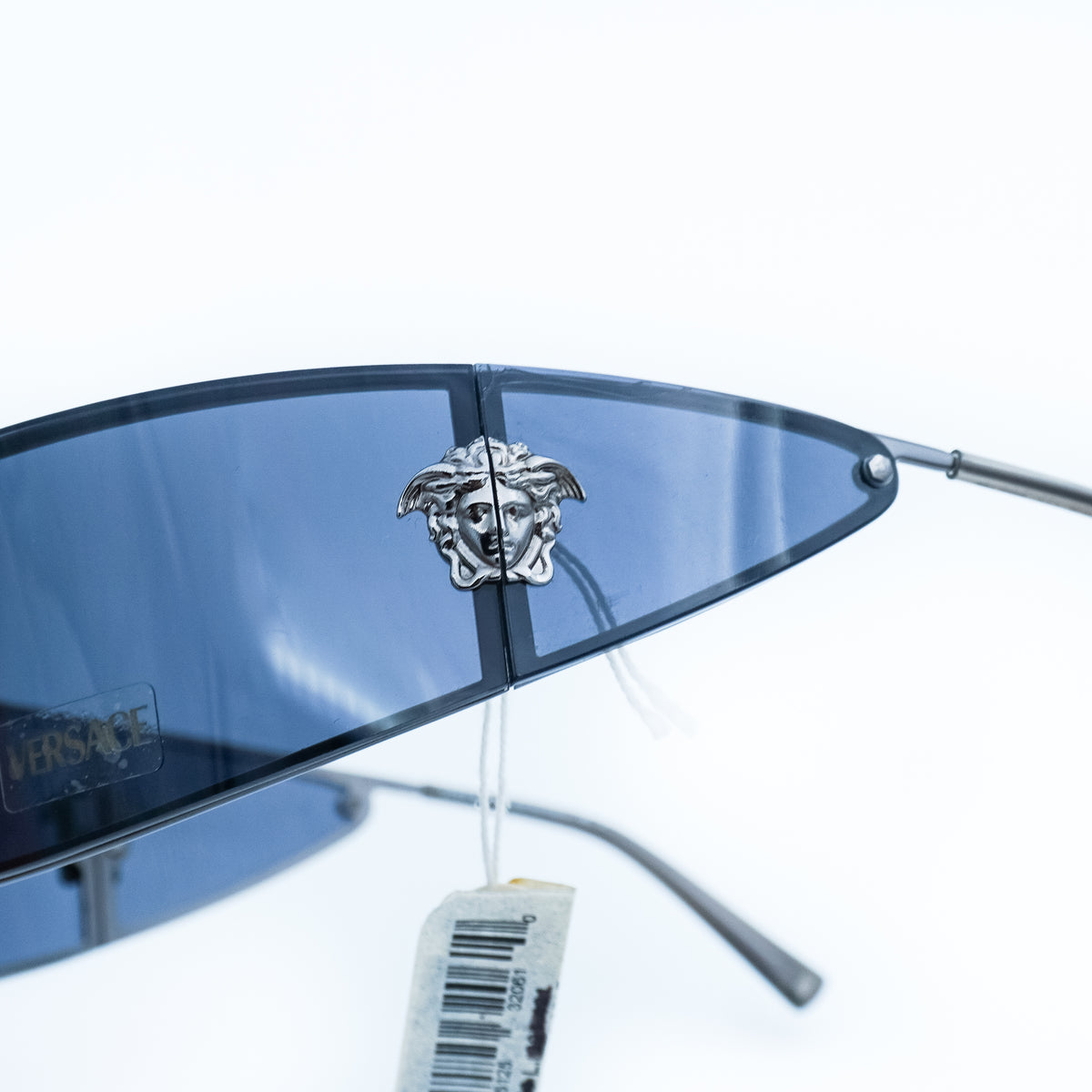 Versace MOD N28 Medusa Wrap Shield Black Sunglasses Vintage