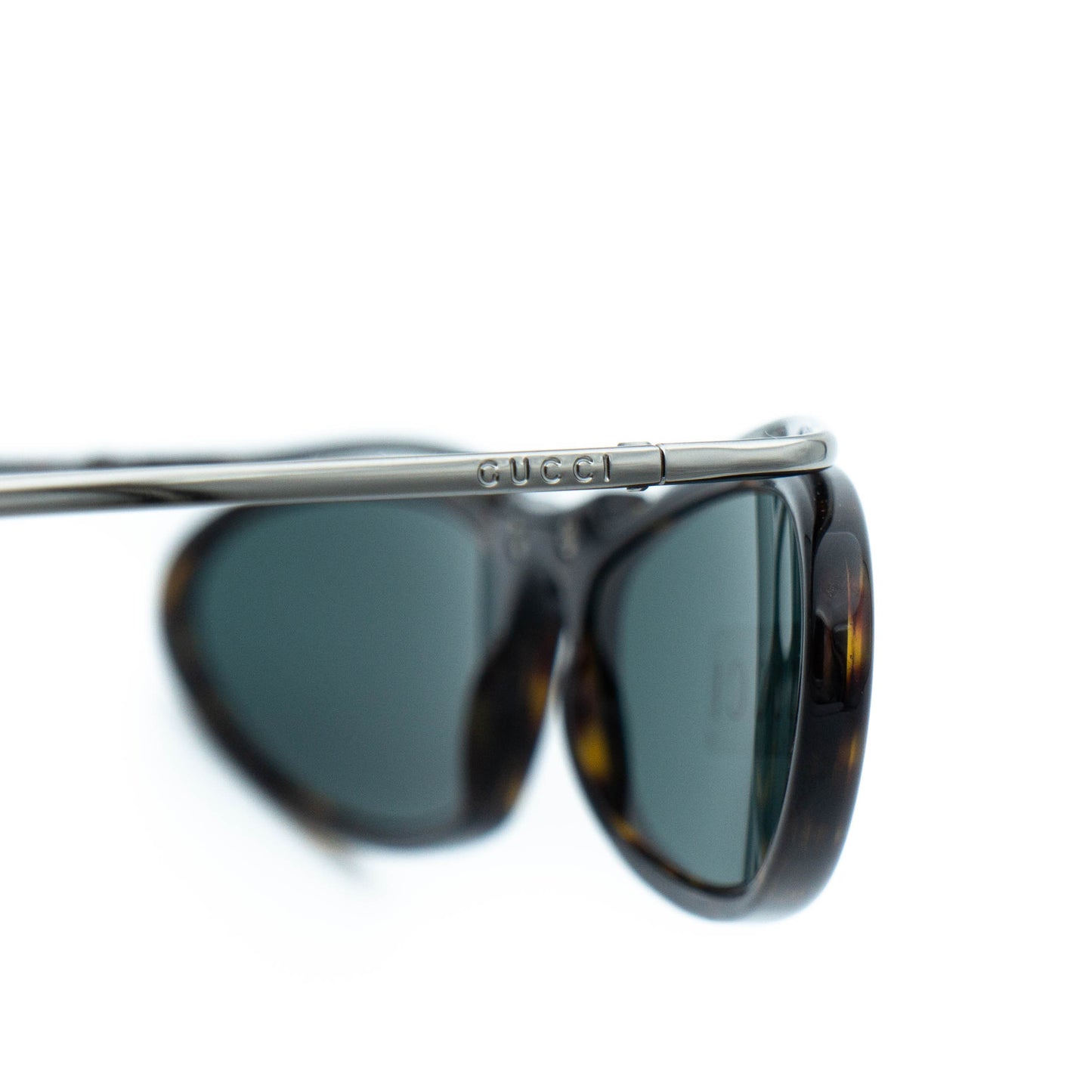 GUCCI GG 2673 Brown Tortoise Metal Oval Sunglasses Vintage