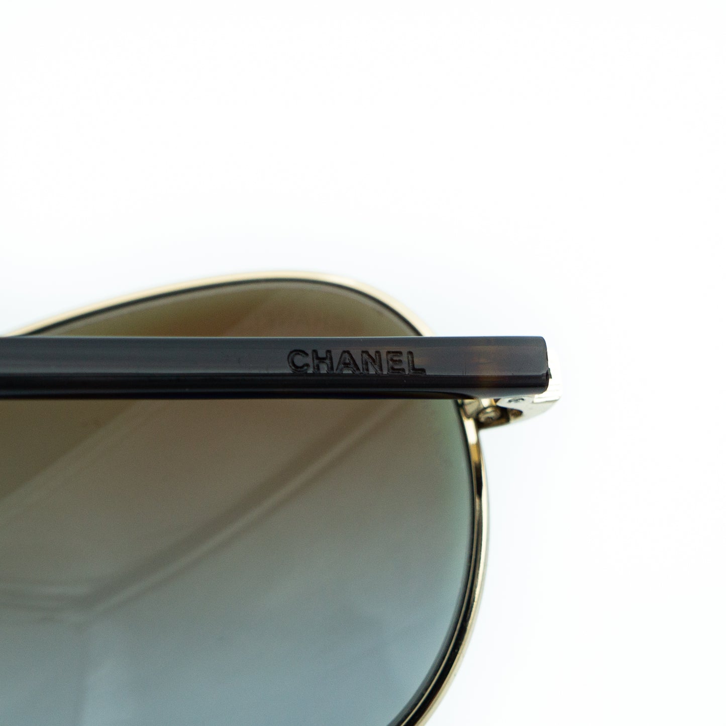 CHANEL 4201 Gold Brown Aviator Sunglasses Vintage