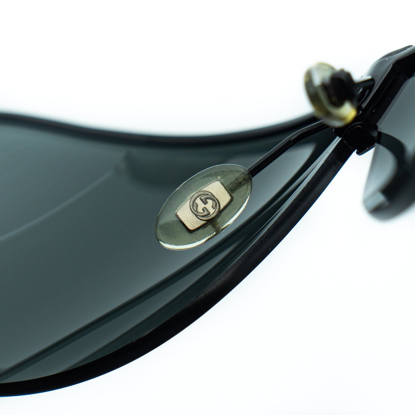 GUCCI GG 2828 Black Shield Mask Sunglasses Vintage