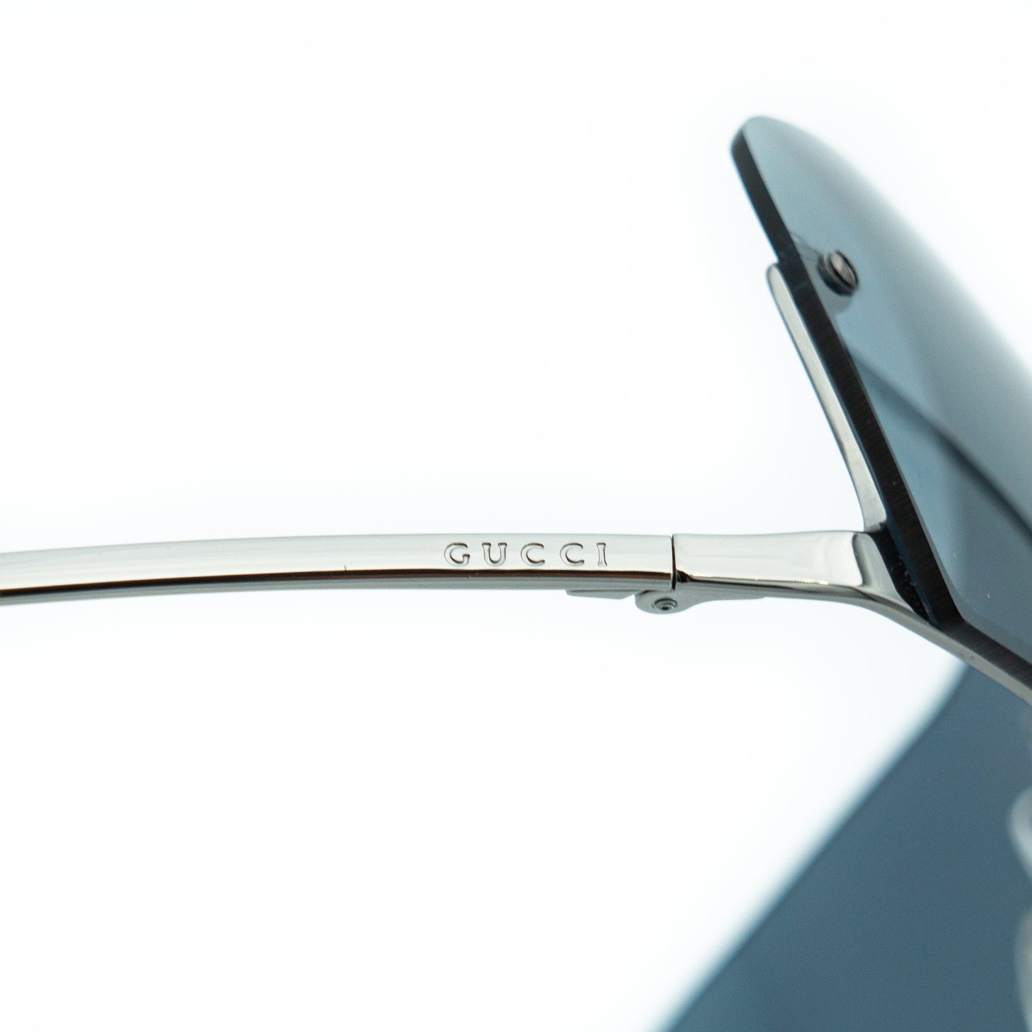 GUCCI GG 1690/S Silver Shield Rimless Sunglasses Vintage
