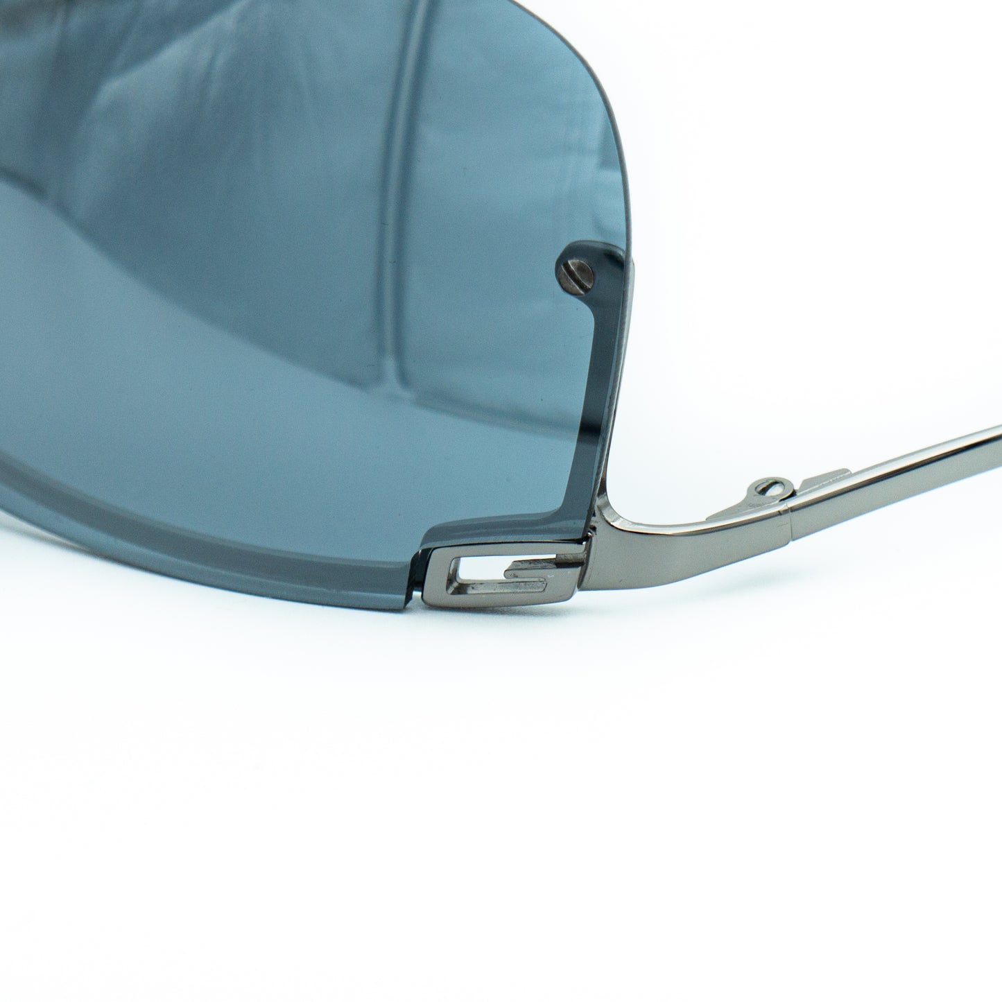 GUCCI GG 1690/S Silver Shield Rimless Sunglasses Vintage