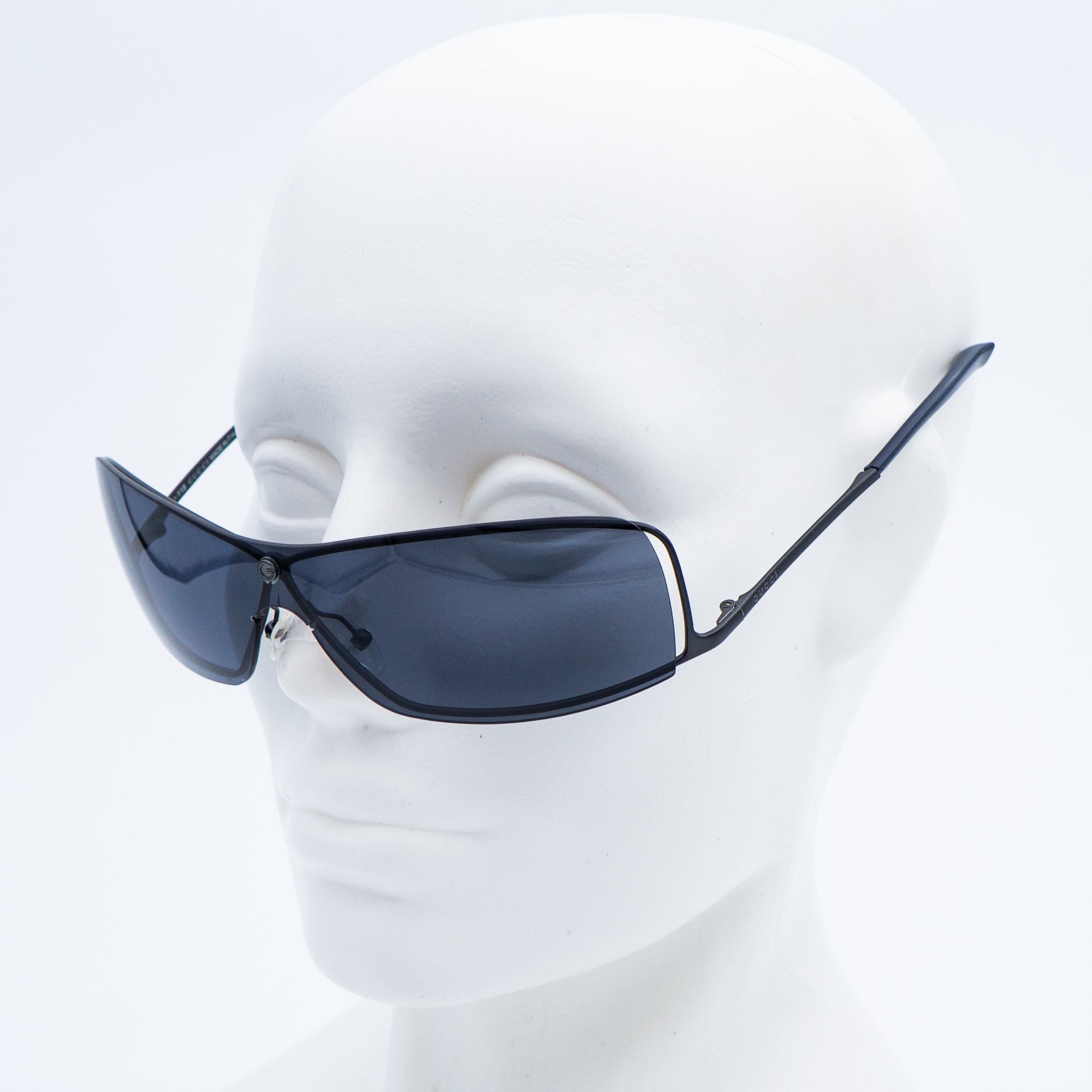 GUCCI GG 1709/S Black Shield Rimless Sunglasses Vintage