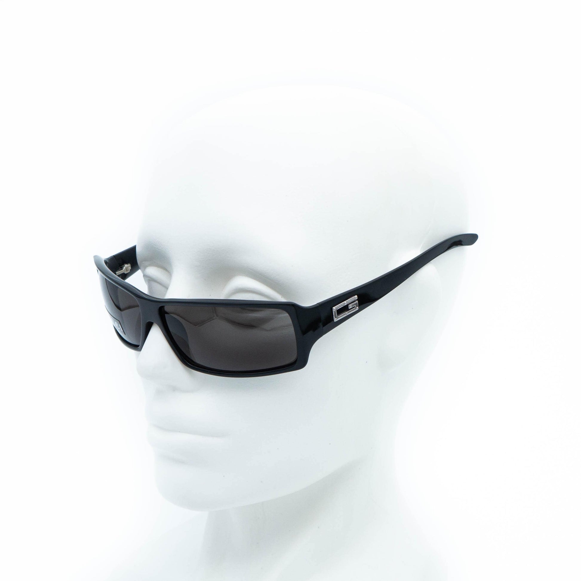 GUCCI GG 2515 black rectangular vintage sunglasses