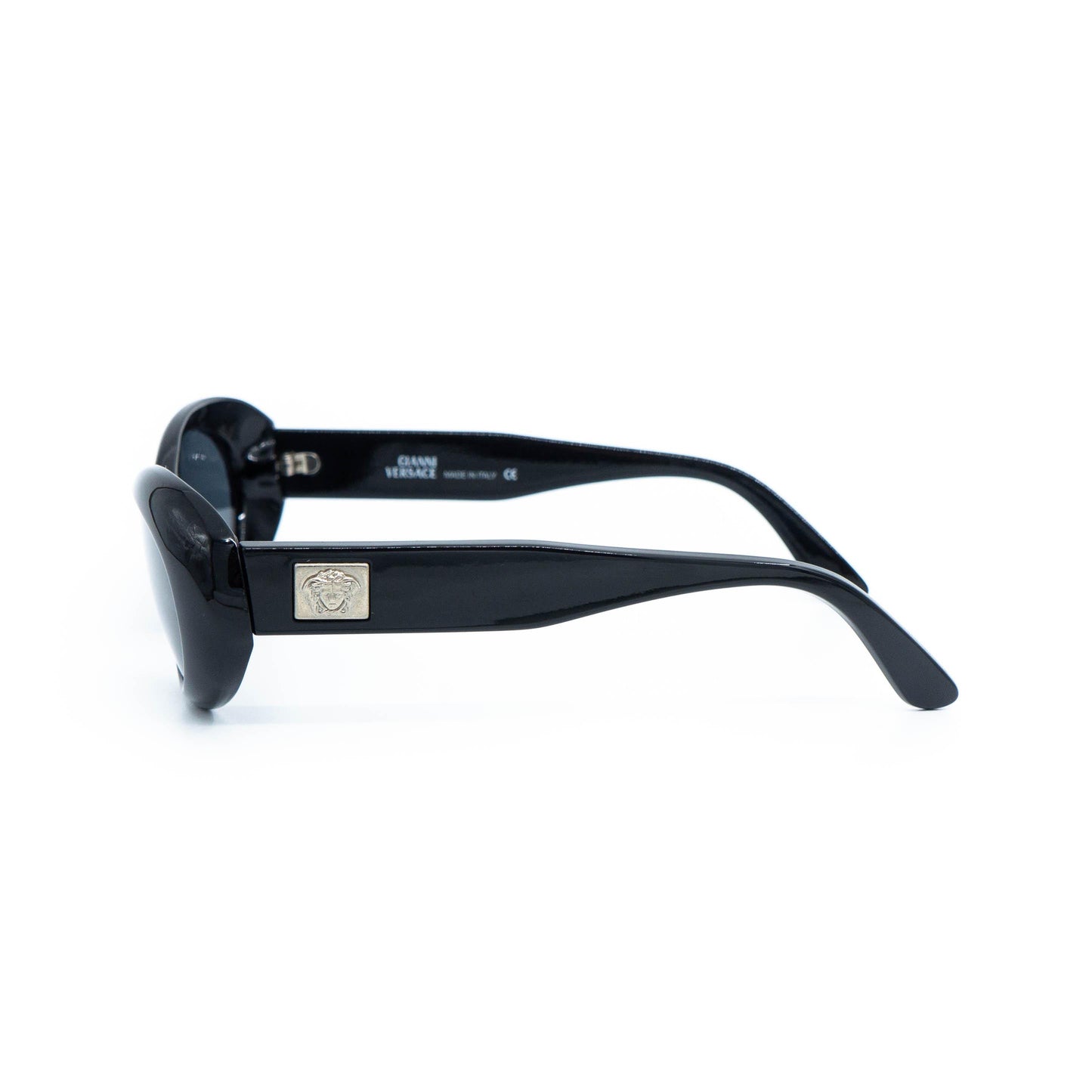 Gianni Versace MOD 475/E black oval vintage sunglasses front view