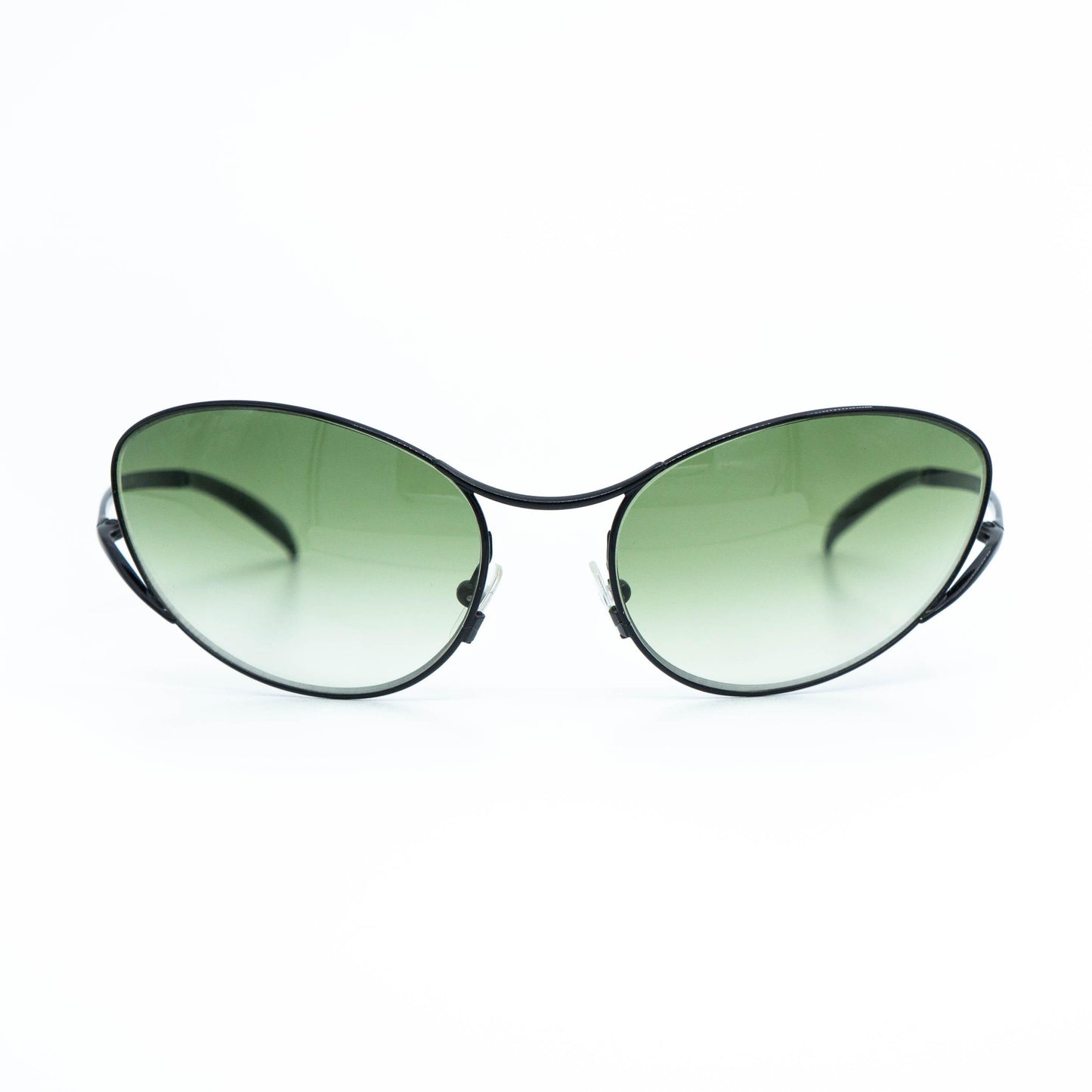 Gucci GG 2666/S cat eye green sunglasses front view