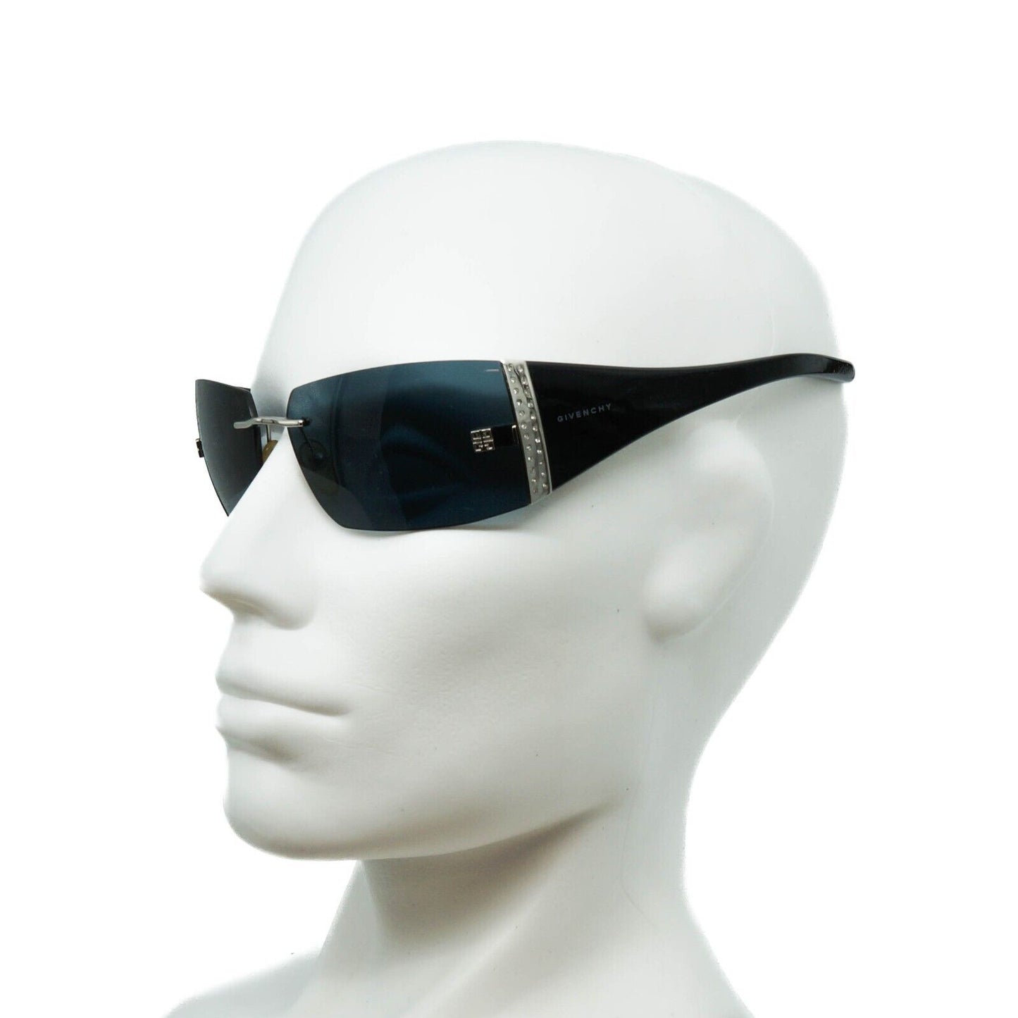 GIVENCHY SGV 095S Black Sunglasses Vintage 00s
