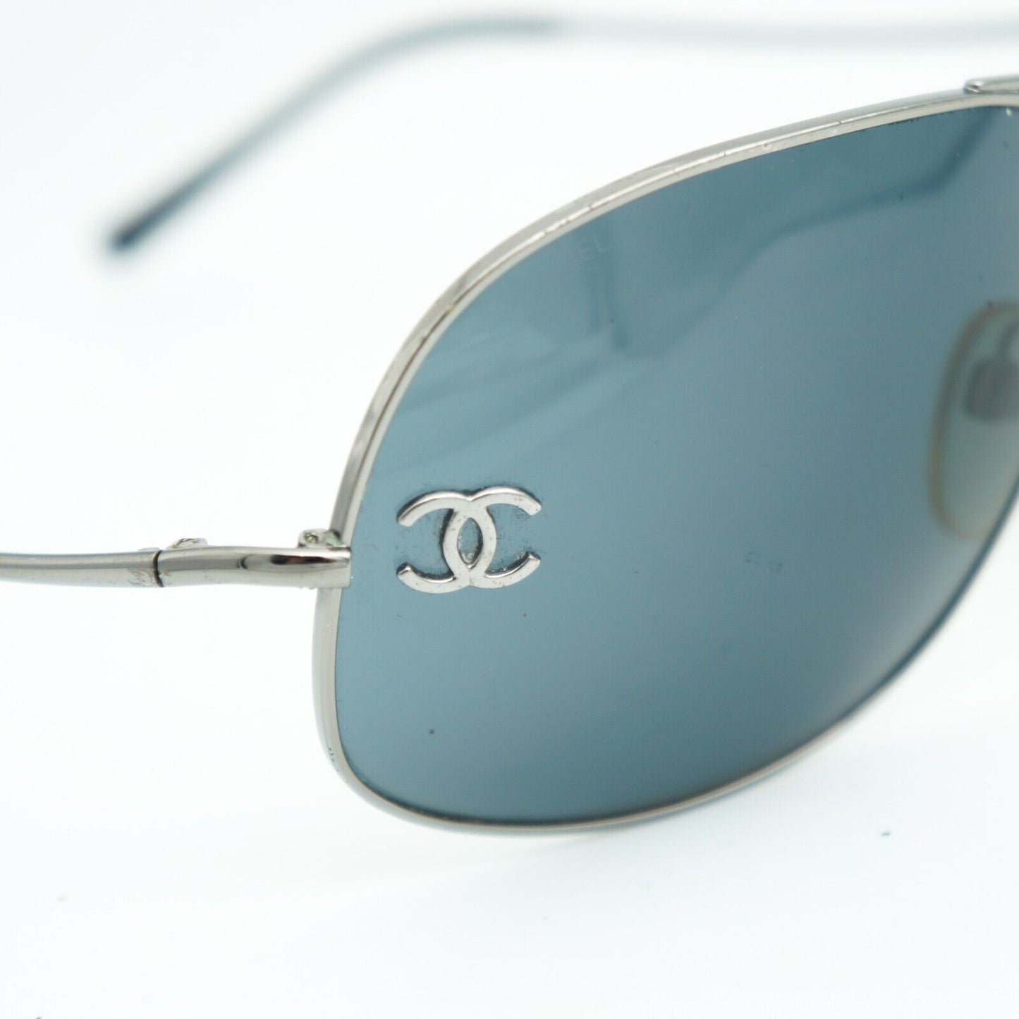 CHANEL 4132 Aviator Silver Sunglasses Vintage 00s
