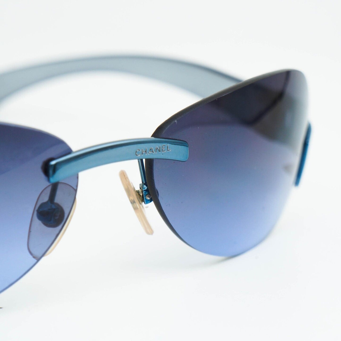 CHANEL 4037 Blue Sunglasses Vintage 00s 90s